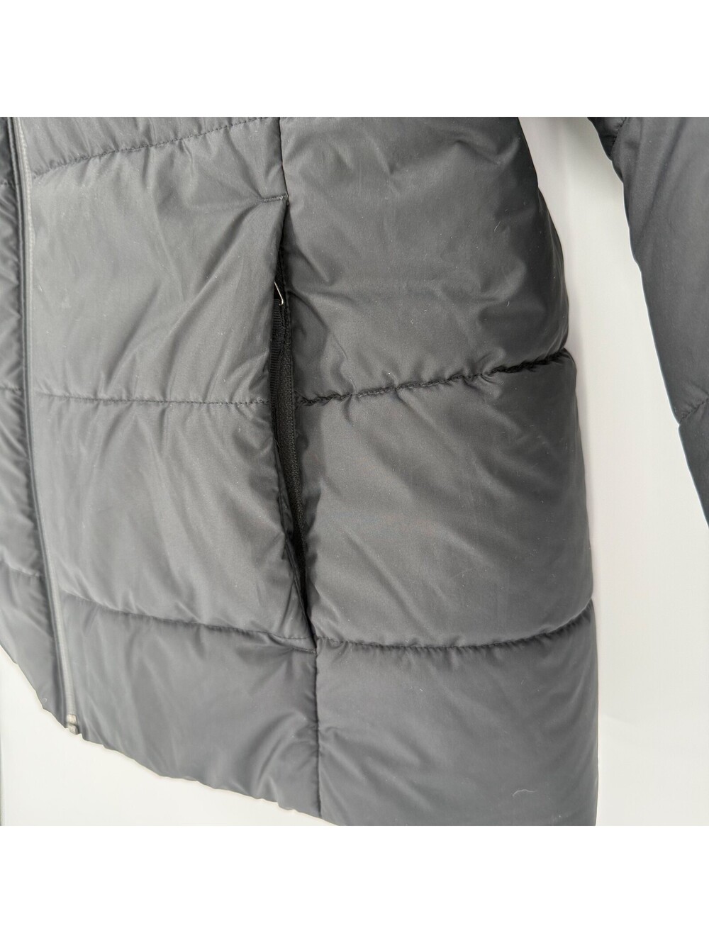 Patagonia Transitional Hooded Puffer Jacket Black Women's L - Picture 4 of 13